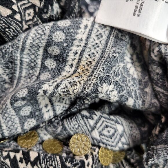 American Eagle Romper   - Picture 6 of 9